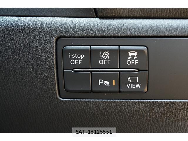 Mazda AXELA SPORT 2017-09 8817280-7