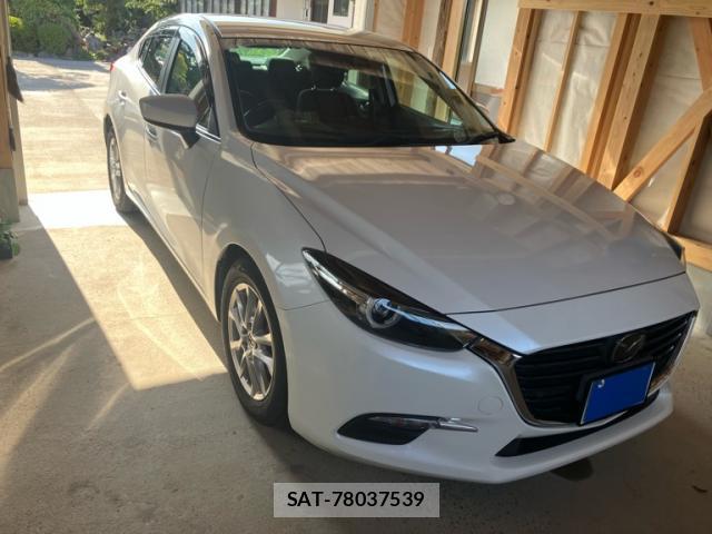 Mazda AXELA 2017-01 8813393-0