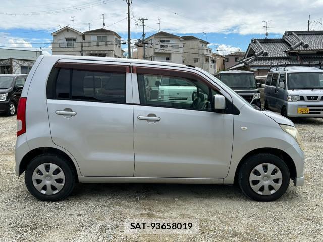 Mazda AZ-WAGON 2009-04 8814463-3