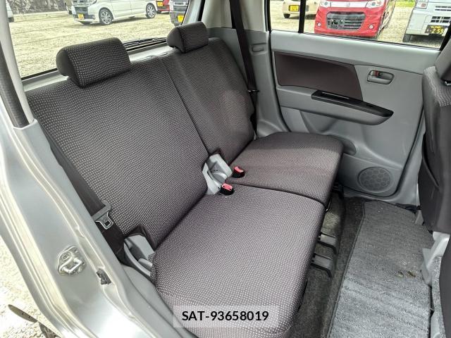 Mazda AZ-WAGON 2009-04 8814463-6