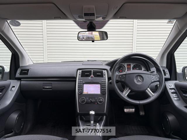 Mercedes Benz B-CLASS 2011-04 8812466-2
