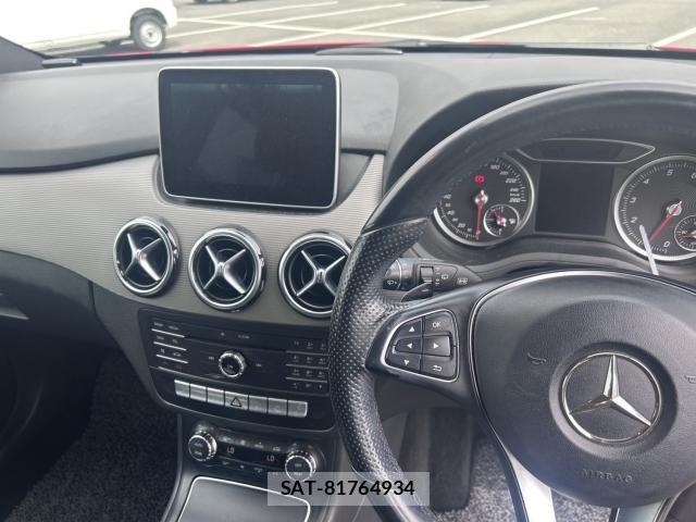 Mercedes Benz B-CLASS 2015-07 8814288-12