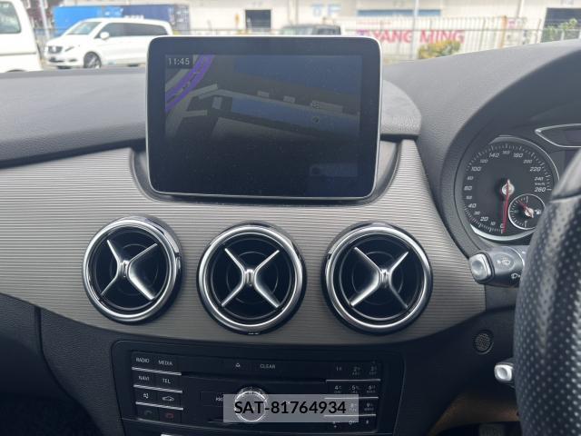 Mercedes Benz B-CLASS 2015-07 8814288-13