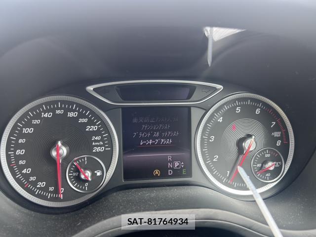 Mercedes Benz B-CLASS 2015-07 8814288-16