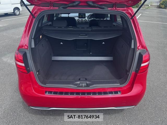 Mercedes Benz B-CLASS 2015-07 8814288-18