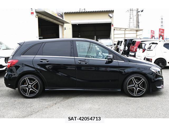 Mercedes Benz B-CLASS 2015-04 8817723-7