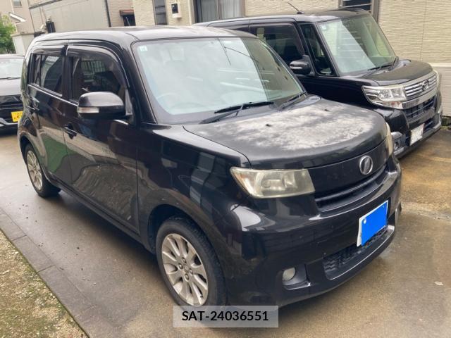 Toyota BB 2011-09 8812445-1