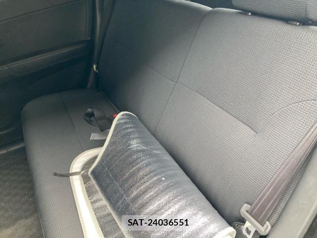 Toyota BB 2011-09 8812445-7