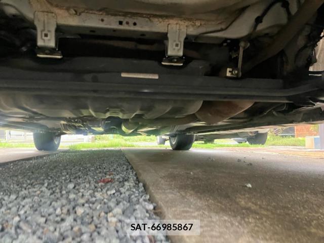 Toyota BB 2012-03 8813848-8