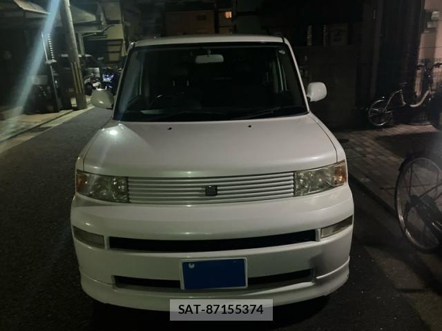 Toyota BB 2005-09 8813905-1