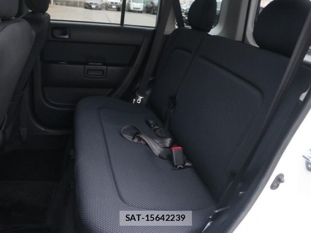 Toyota BB 2004-07 8814807-6