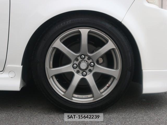 Toyota BB 2004-07 8814807-8