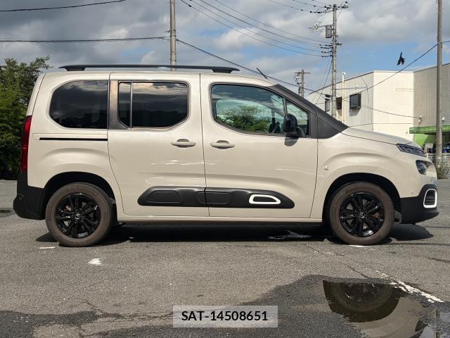 Citroen BERLINGO 2022-06 8816503-3