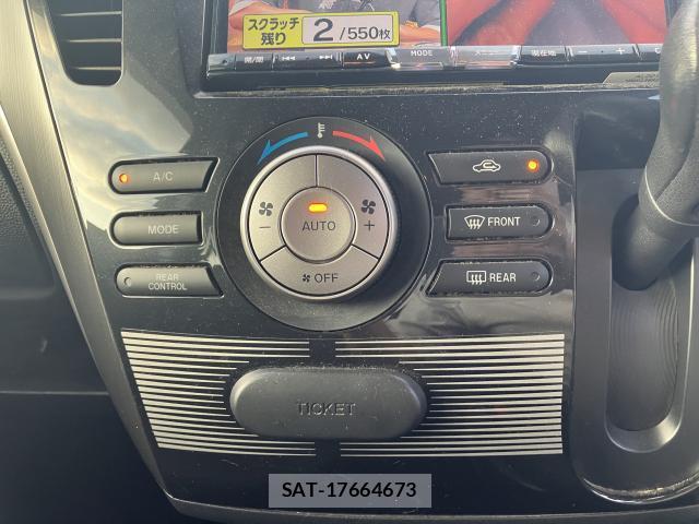 Mazda BIANTE 2016-02 8817727-8
