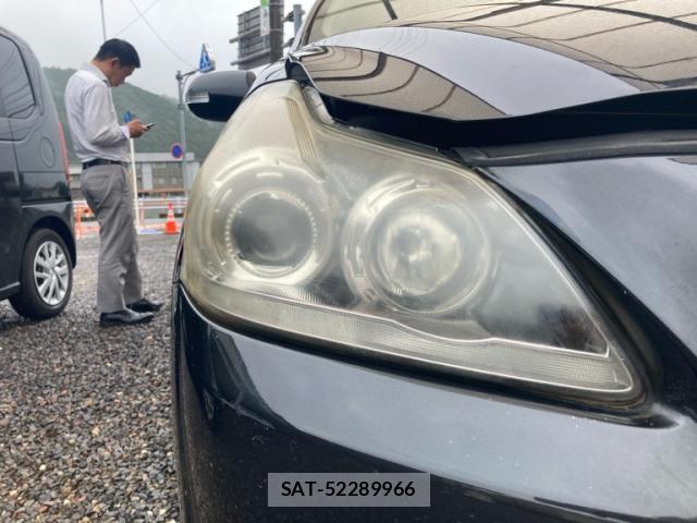 Toyota BLADE 2010-03 8813294-6