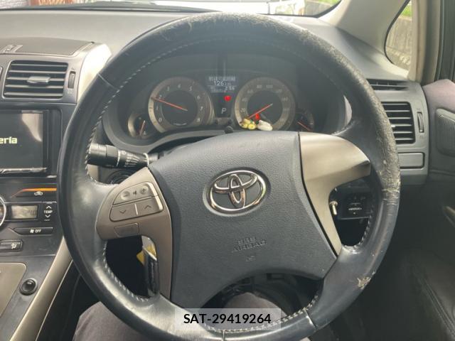 Toyota BLADE 2008-04 8813336-11