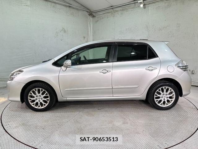 Toyota BLADE 2007-11 8817095-18