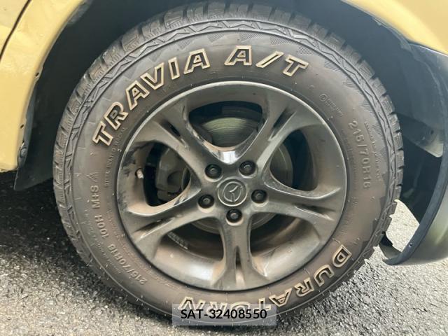 Mazda BONGO FRIENDEE 2002-04 8813351-3