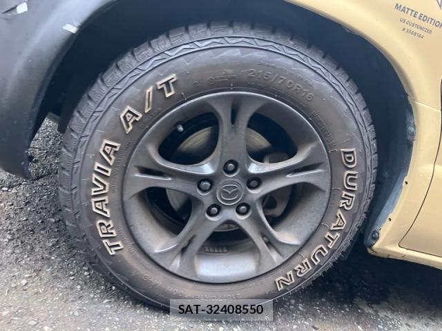 Mazda BONGO FRIENDEE 2002-04 8813351-6