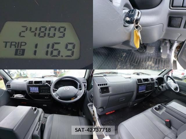 Mazda BONGO VAN 2014-08 8813806-7