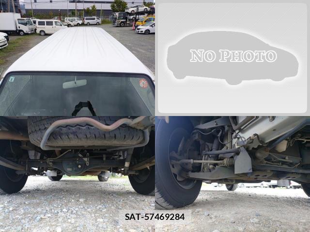 Mazda BONGO VAN 2018-08 8813814-6