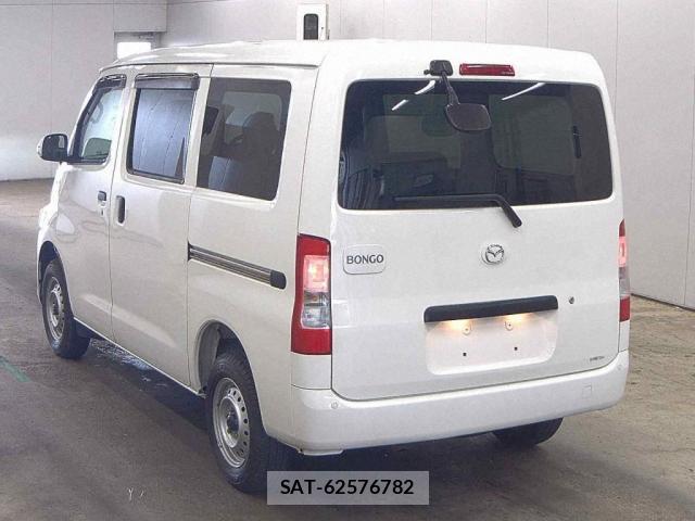 Mazda BONGO VAN 2022-07 8815833-1