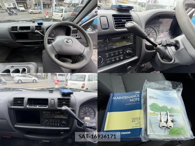 Mazda BONGO VAN 2011-10 8817531-13