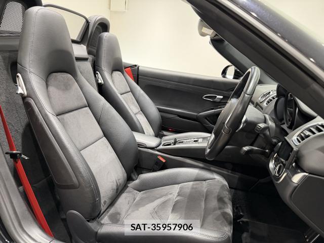 Porsche BOXSTER 2015-04 8812737-4