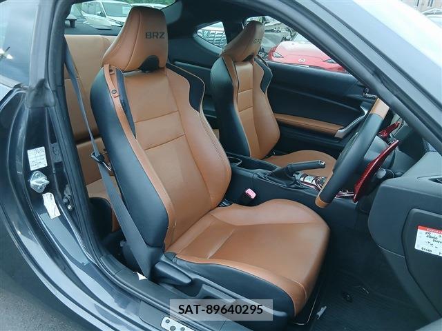 Subaru BRZ 2014-03 8812803-14