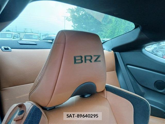 Subaru BRZ 2014-03 8812803-5