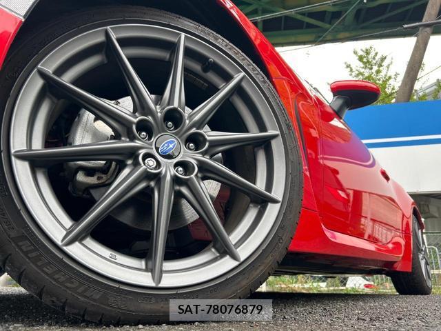 Subaru BRZ 2022-03 8813130-12