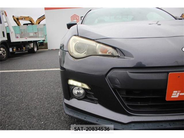 Subaru BRZ 2013-02 8815668-13
