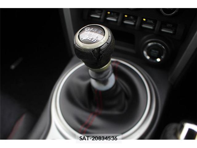 Subaru BRZ 2013-02 8815668-3