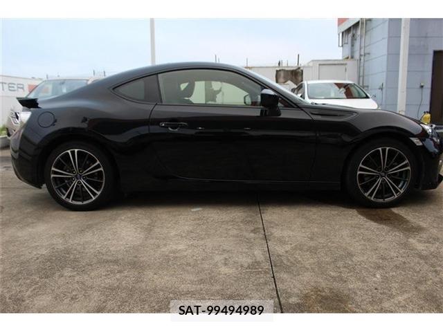 Subaru BRZ 2013-10 8816952-13