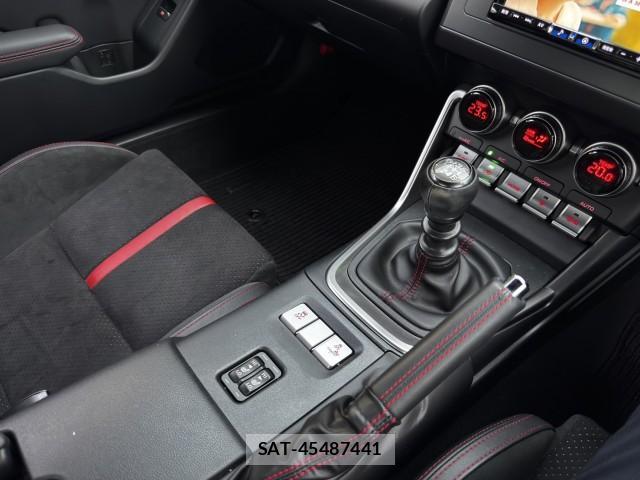 Subaru BRZ 2023-04 8817663-10