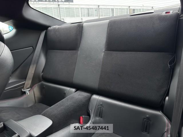 Subaru BRZ 2023-04 8817663-11