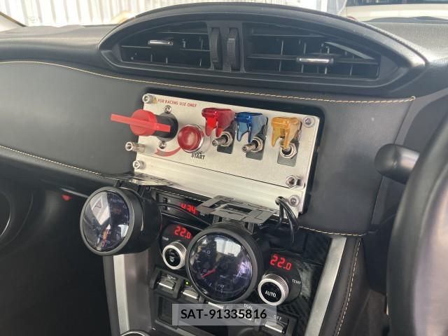 Subaru BRZ 2016-11 8817664-18