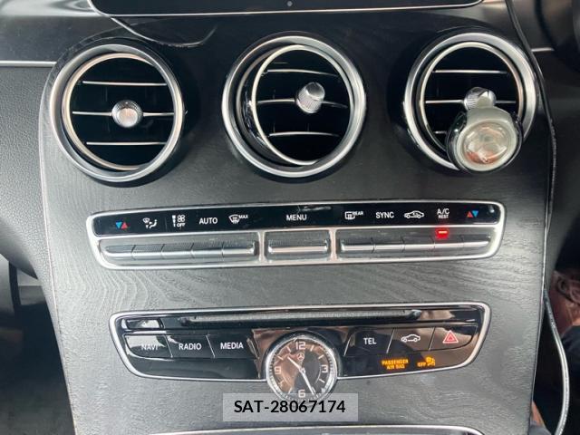 Mercedes Benz C-CLASS 2015-09 8812992-16