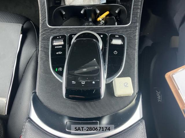 Mercedes Benz C-CLASS 2015-09 8812992-17