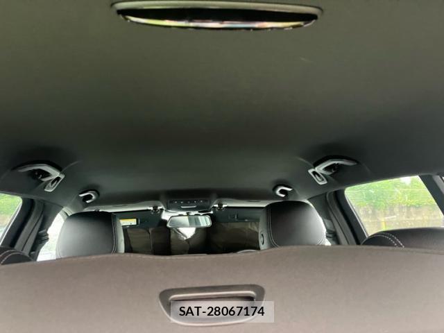 Mercedes Benz C-CLASS 2015-09 8812992-8