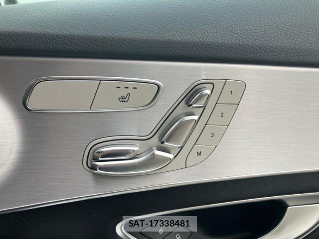 Mercedes Benz C-CLASS 2018-02 8813633-17