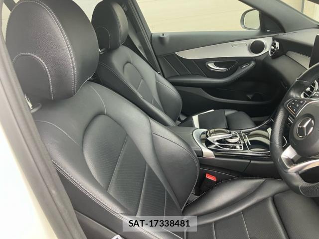 Mercedes Benz C-CLASS 2018-02 8813633-9