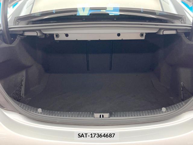Mercedes Benz C-CLASS 2017-03 8813149-12