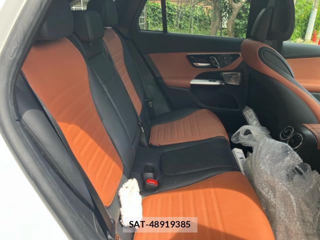 Mercedes Benz C-CLASS 2024-10 8816428-14