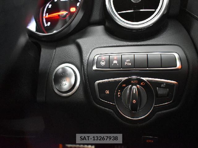 Mercedes Benz C-CLASS 2018-02 8817672-3