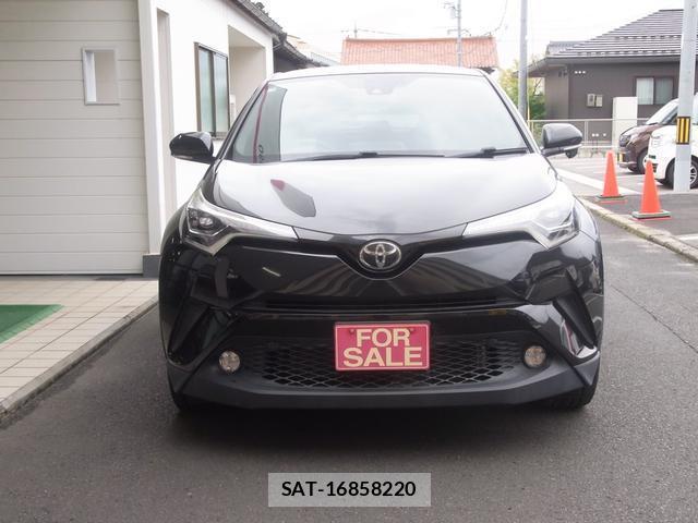 Toyota C-HR 2017-03 8812500-13