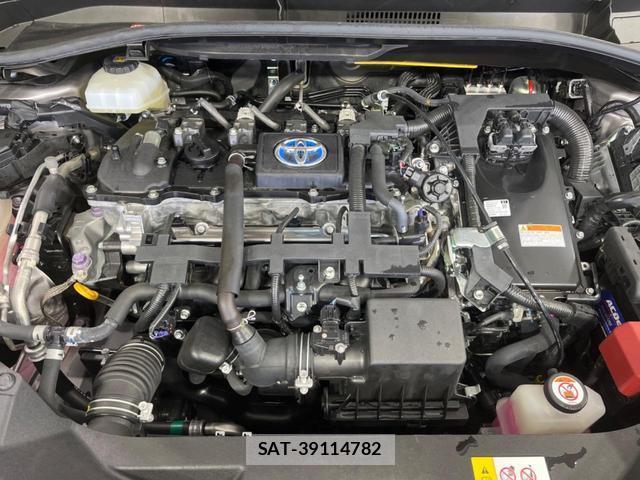 Toyota C-HR 2018-11 8812901-18