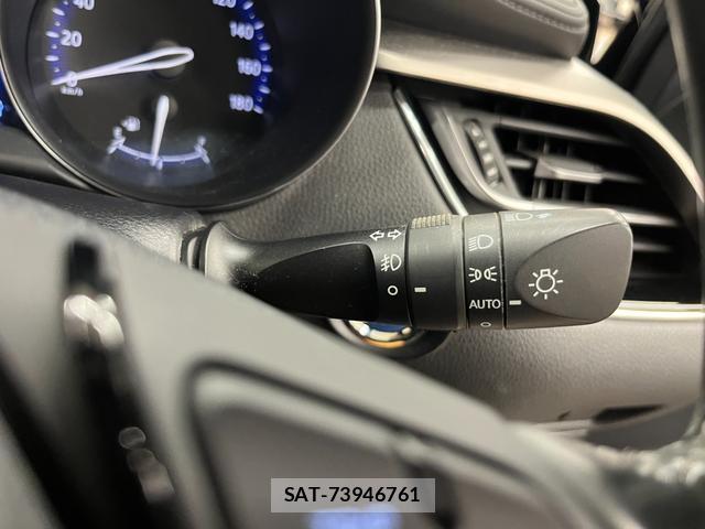 Toyota C-HR 2019-02 8812944-15