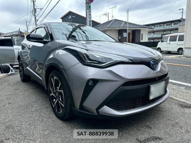 Toyota C-HR 2020-02 8813238-1