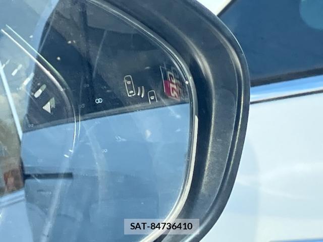 Toyota C-HR 2018-03 8813261-19